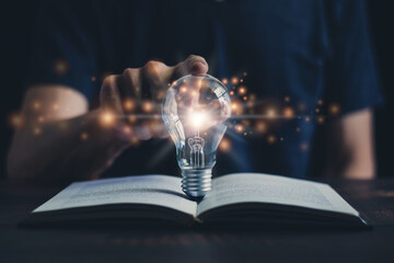 《热血传奇》战士、法师、道士英雄血量是多少？